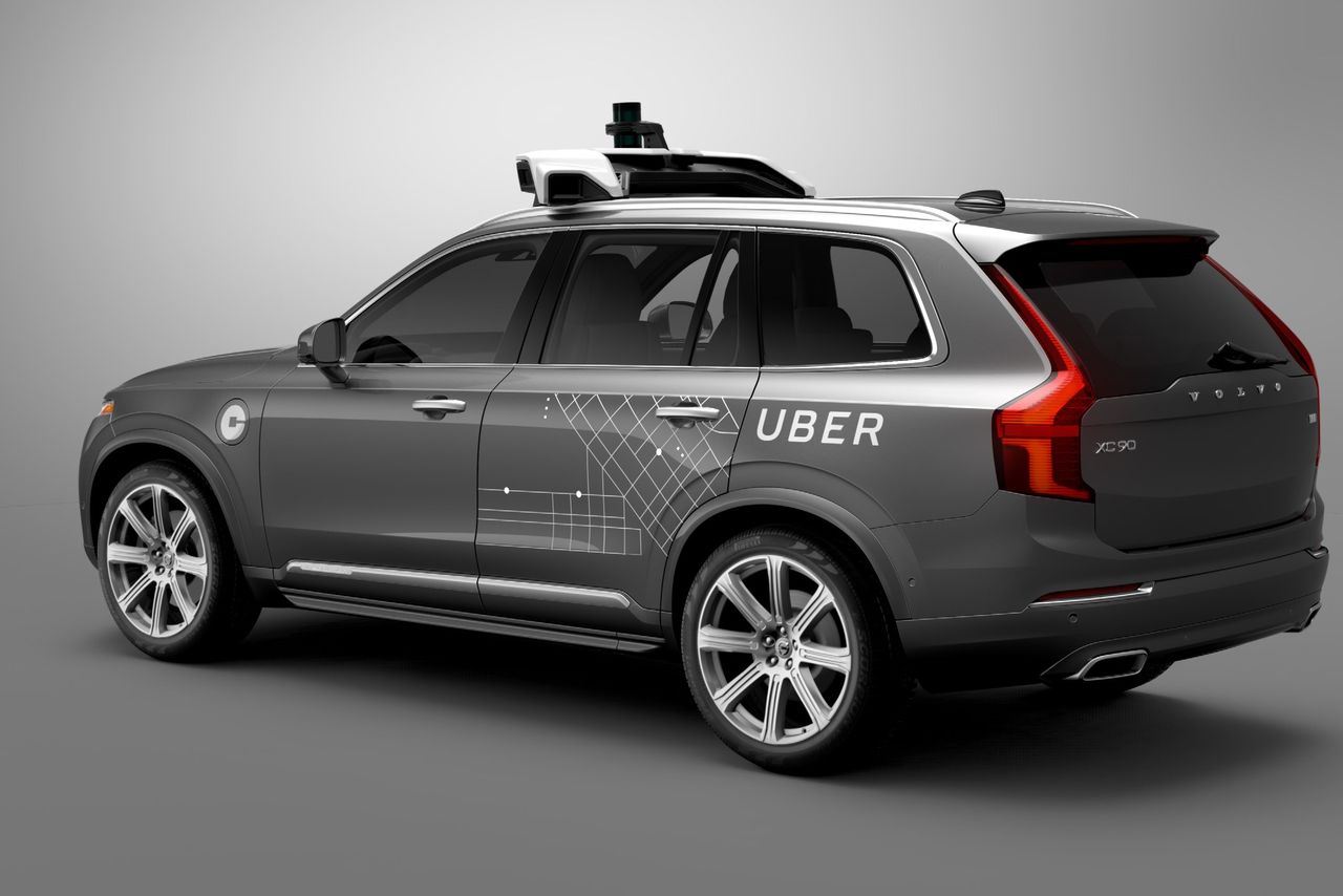 194844_Volvo_Cars_and_Uber_join_forces_to_develop_autonomous_driving_cars.0